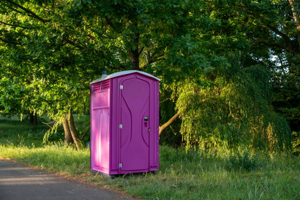 Best Construction site porta potty rental  in Brookridge, FL